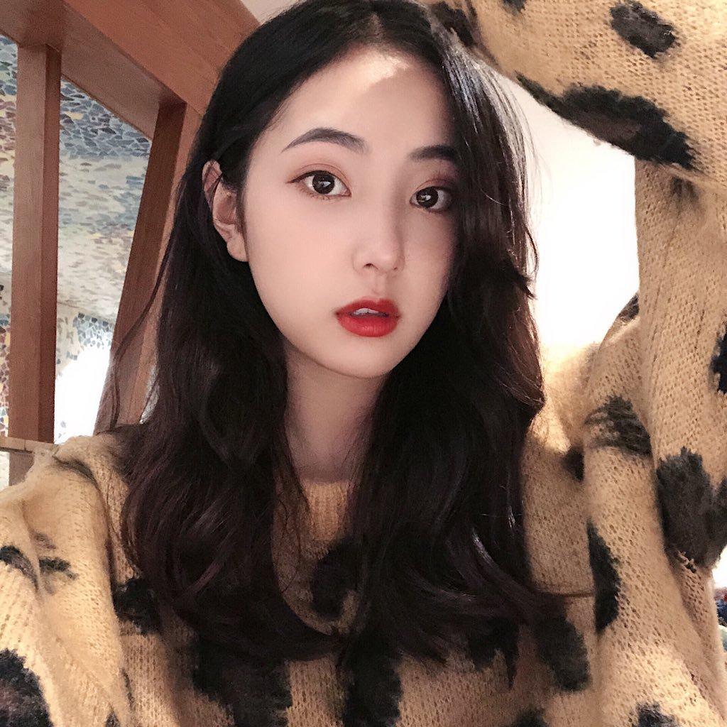 Qinweiyingjie ภาพผู้ใหญ่ 57P