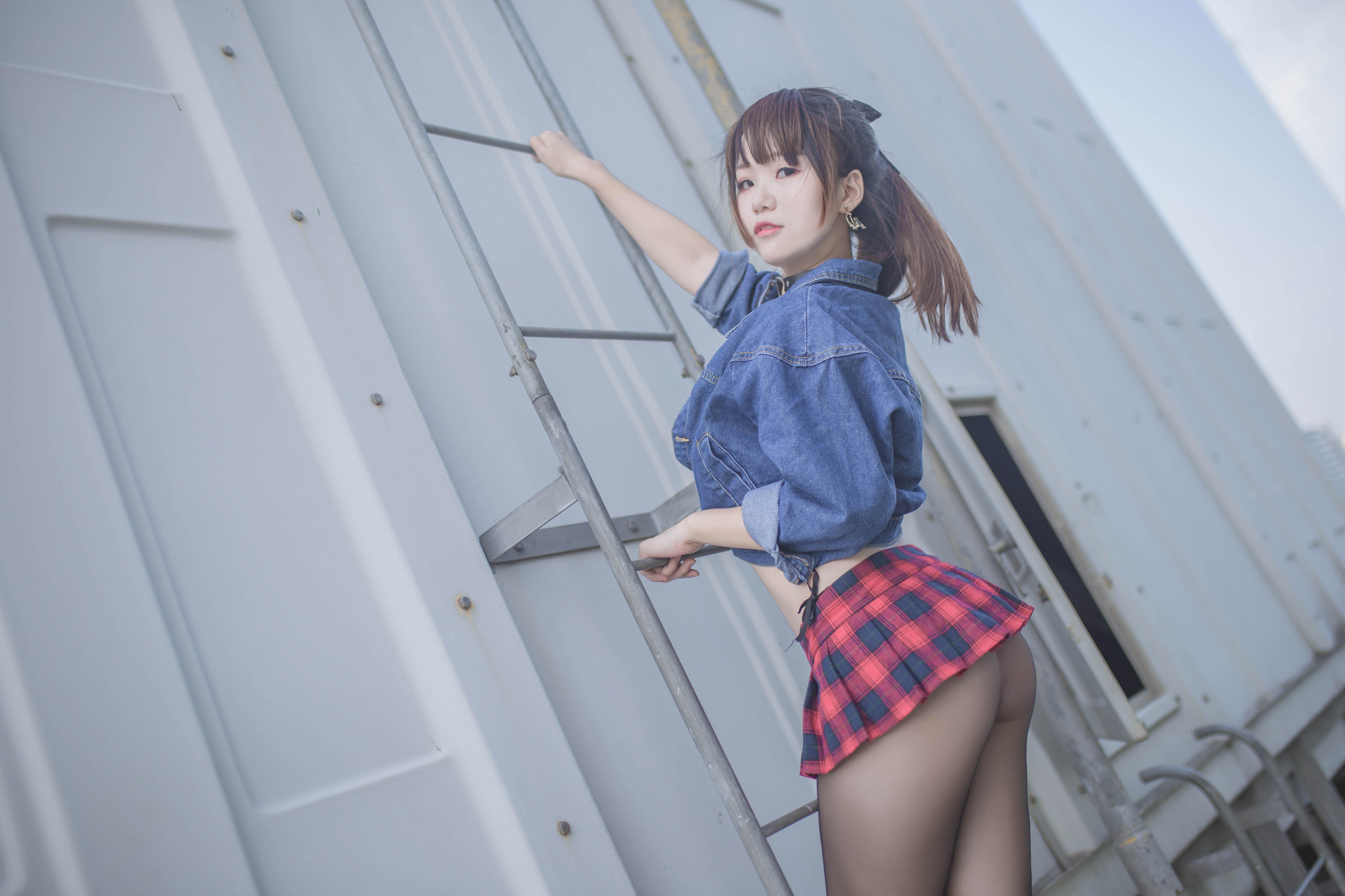 Yoko Takatsuka] Cán bộ Đột kích Tìm kiếm 32P