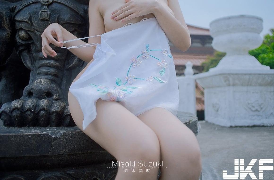Misaki Suzuki 古代建筑写真 44P