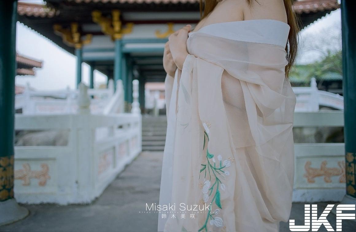 Misaki Suzuki 古代建筑写真 44P