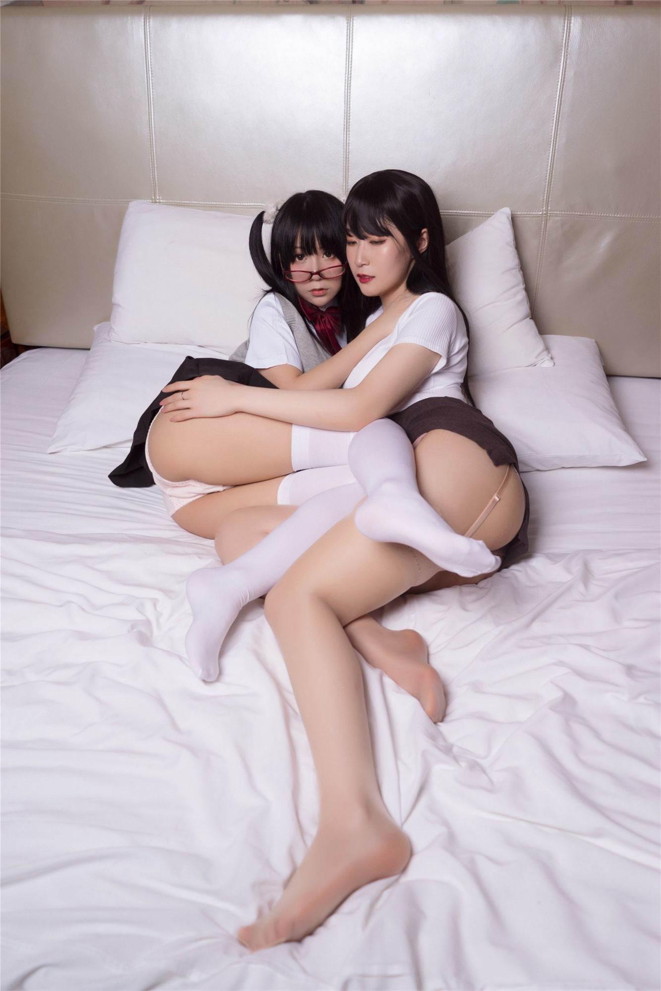 ไปยิ่น ยาวยาวเล นักเรียน x ครู เลสเบี้ยน 126P