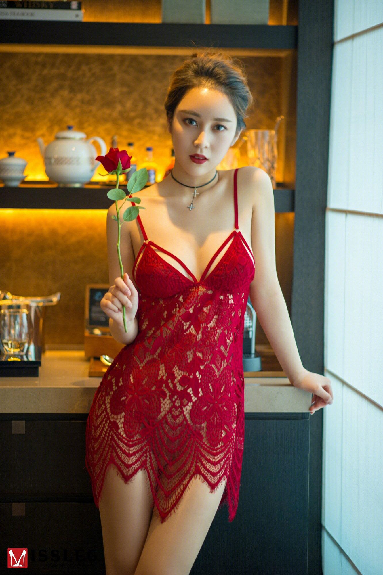[MISSLEG蜜丝] 乔依琳 情人节玫瑰物语 41P