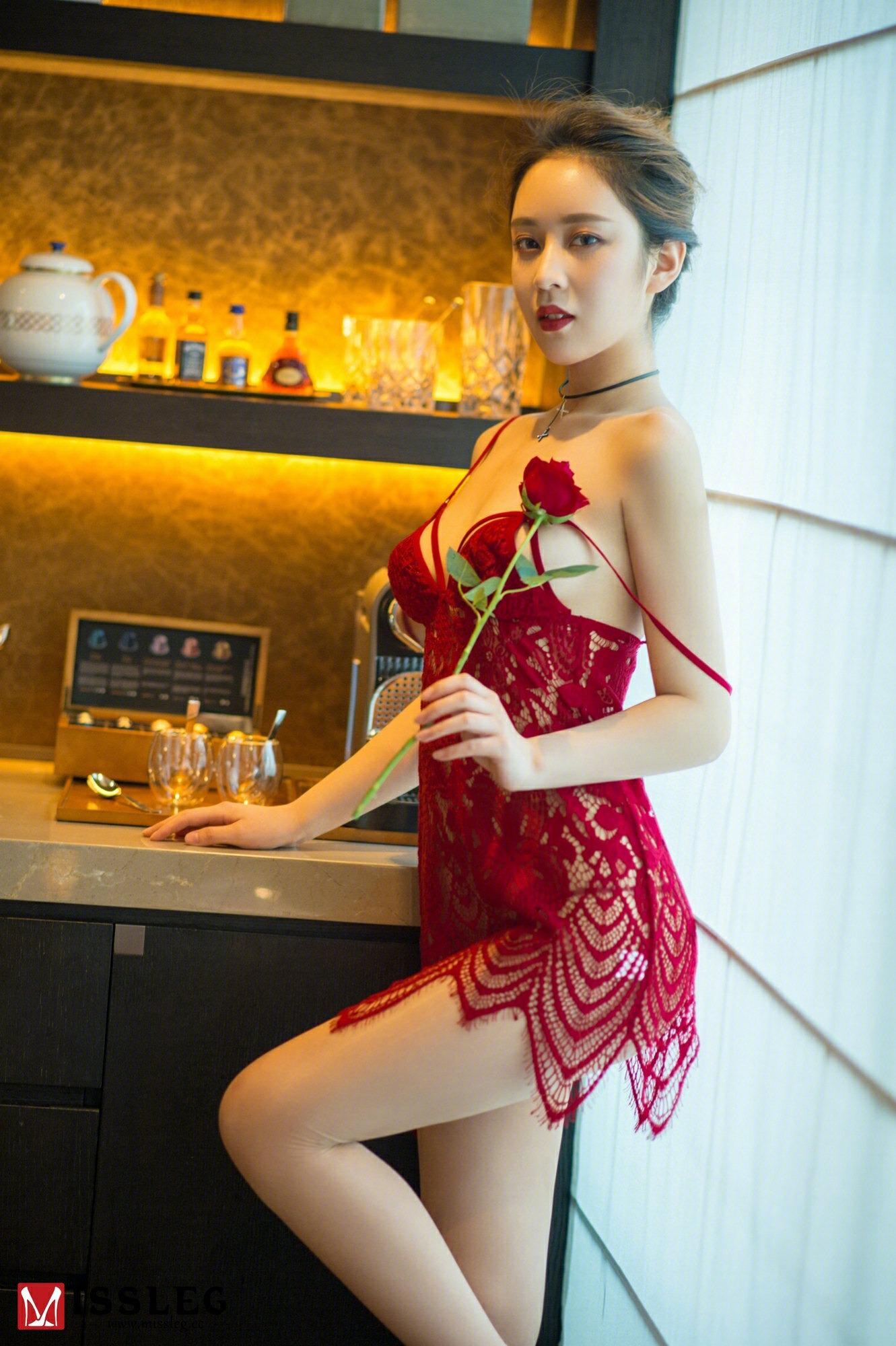 [MISSLEG蜜丝] 乔依琳 情人节玫瑰物语 41P