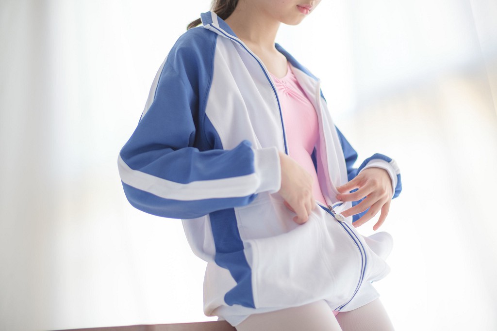《白丝粉红少女》 [森萝财团] R15-012 写真集[84P]