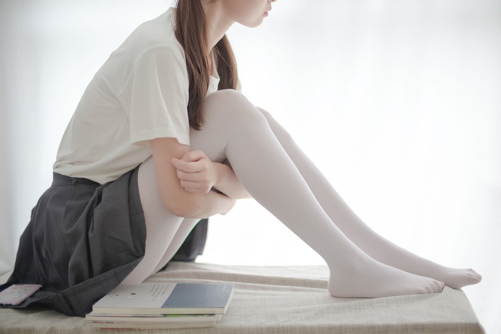 《ชิวทาทา ของไป้ซีเอ็มเอ็ม》 [เซนโลไคตวน] R15-010 หนังสือภาพ [94 หน้า