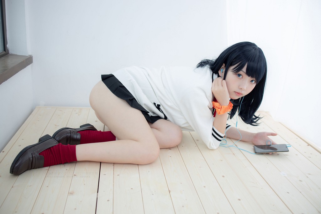20Dナイロン短いコットンソックスで物を踏む [森羅財団] [X-055] 写真集[93P