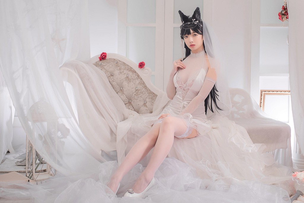 ウェン妹の理不尽 《愛宕花嫁》 [COSPLAY福利] 写真集[32P