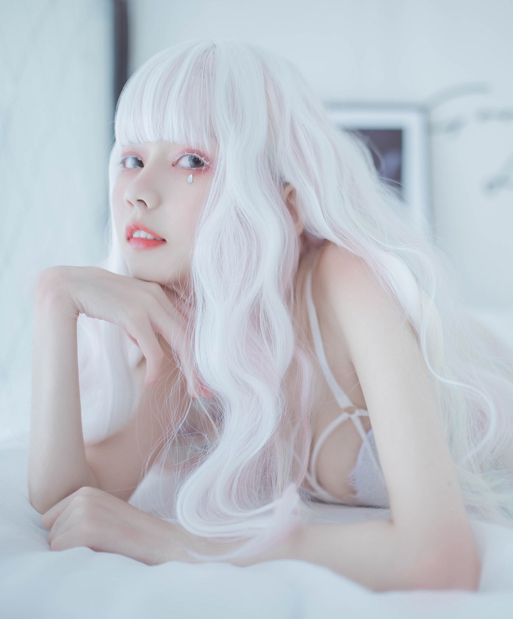 ของคุณฟู่ชิง《ห้องส่วนตัวเลซสีขาว》 [COSPLAY ฟูเอลี] หนังสือภาพ [33P