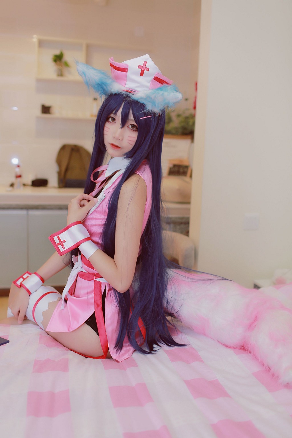 清纯少女五更百鬼《阿狸护士服》 [COSPLAY美女] 写真集[37P]