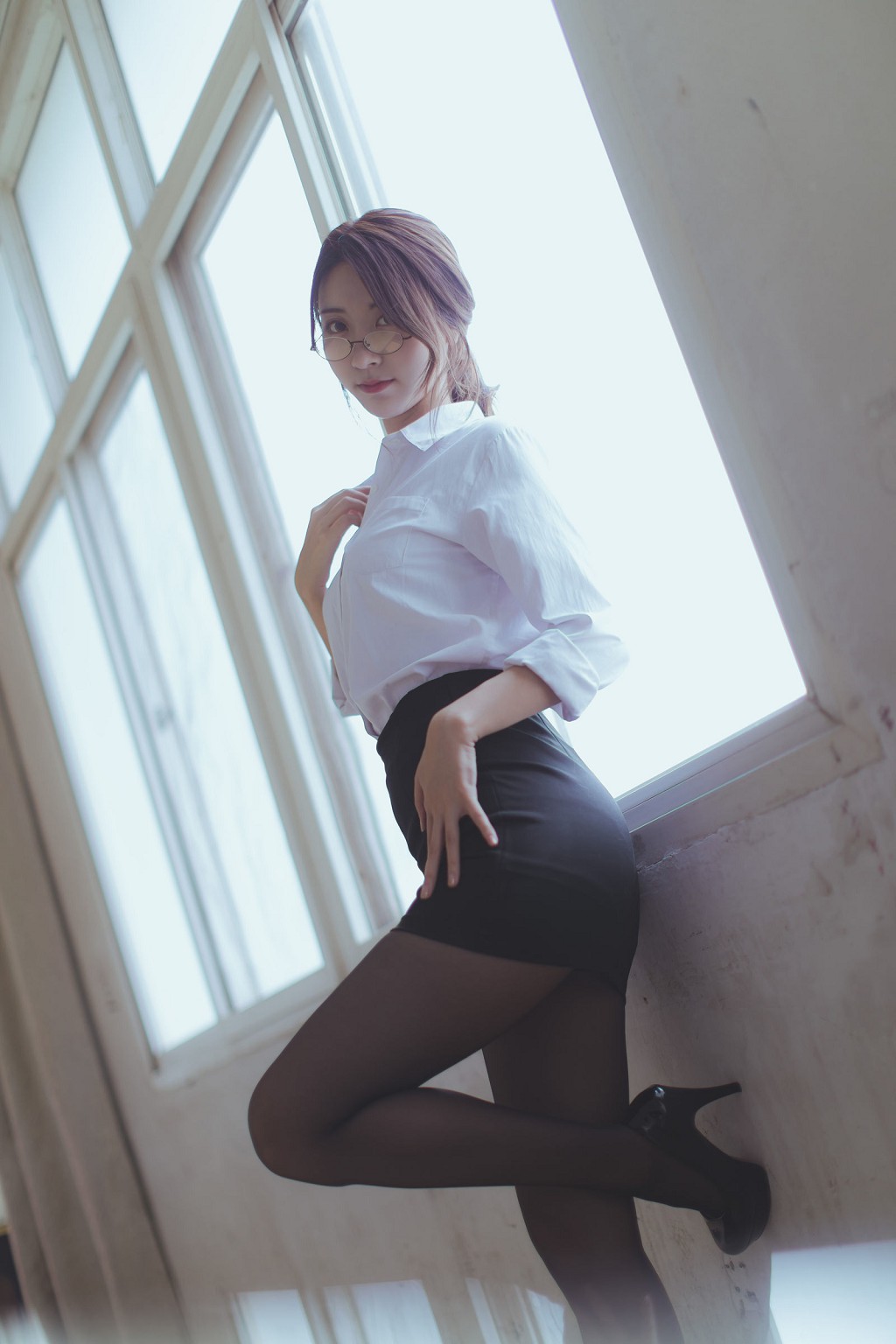 COSER黑川《黑丝教师》 [COSPLAY福利] 写真集[43P]