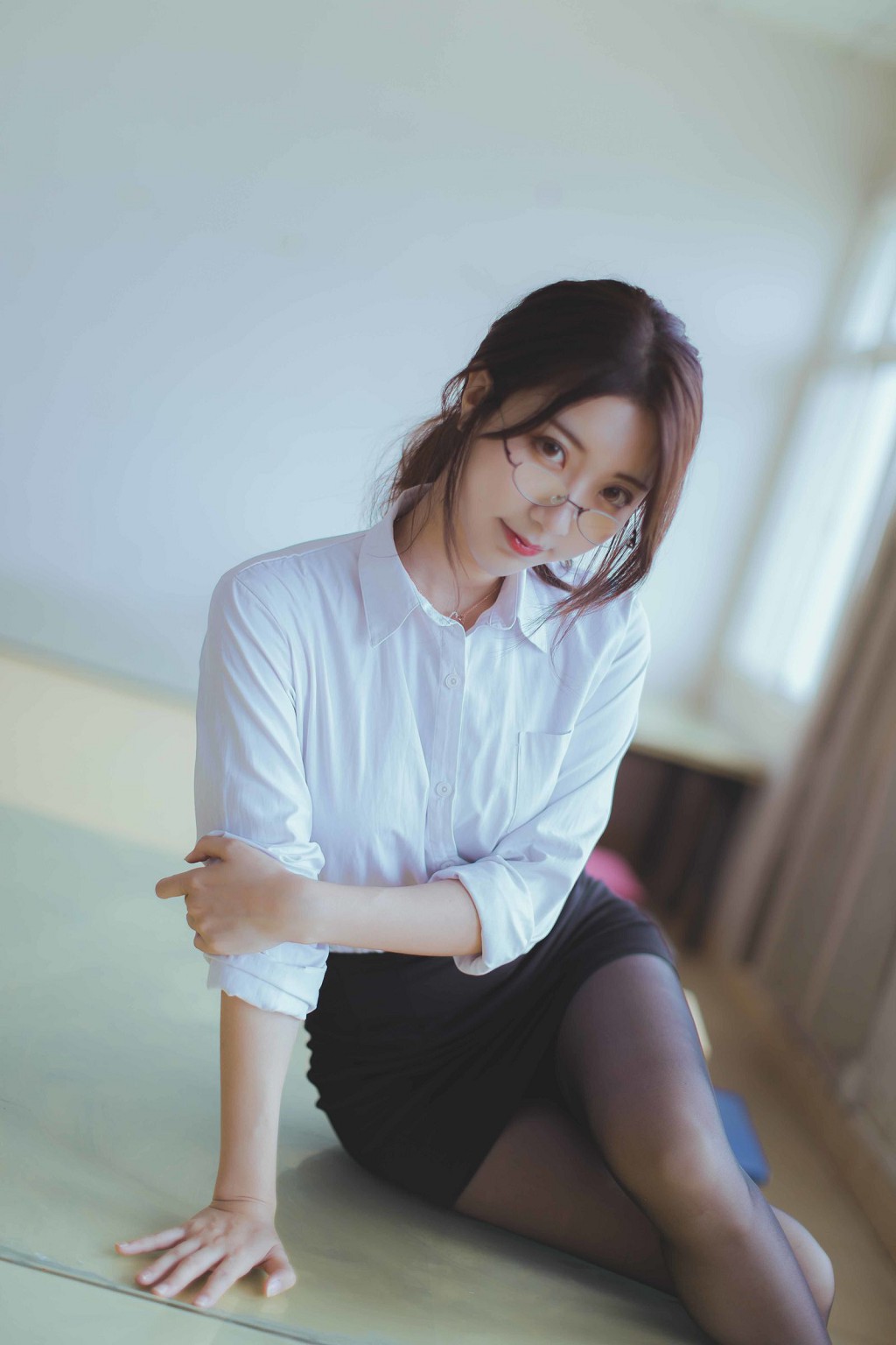 COSER黑川《黑丝教师》 [COSPLAY福利] 写真集[43P]