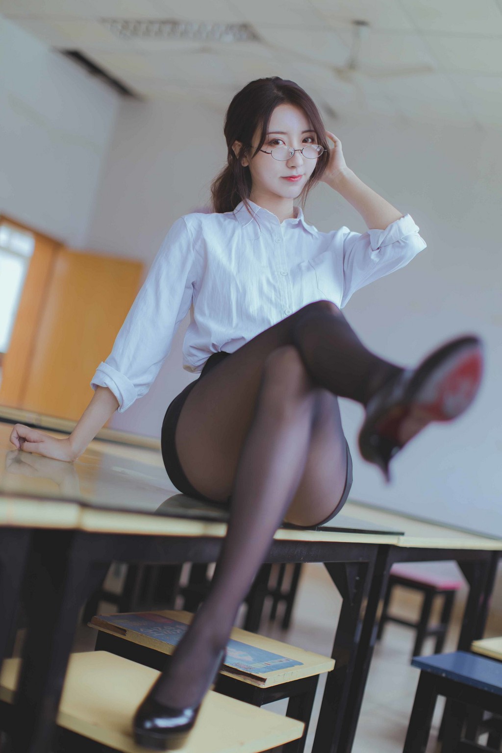COSER黑川《黑丝教师》 [COSPLAY福利] 写真集[43P]