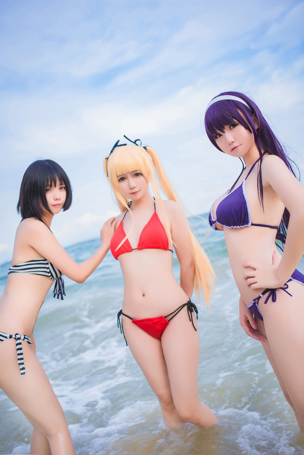 Platinum Saki: Swimsuit [Sexy COSPLAY Benefits] Photo Book [27 Pages