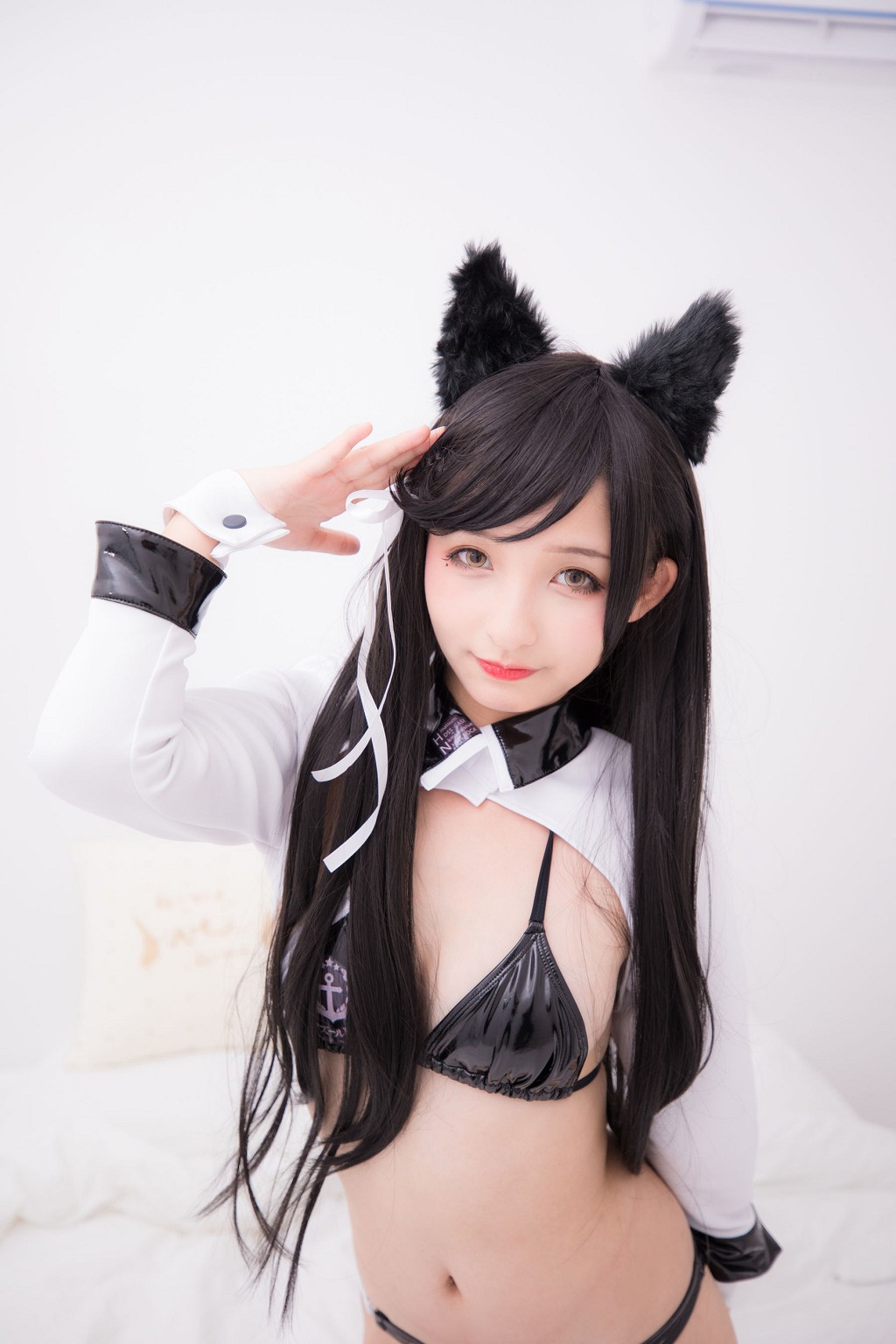 神楽坂真冬《アタゴ-ラテックス VER (ラテックスソックス)》 [ファンサービスCOSPLAY] 写真集[150P