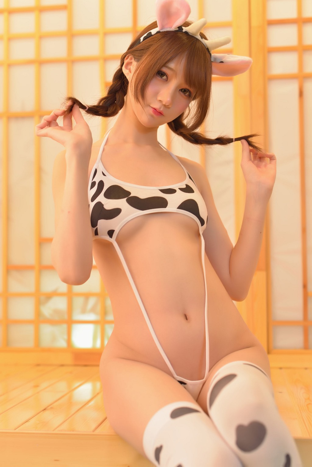 NAGISA魔物喵《乳牛》 [COSPLAY美女] 写真集[120P]