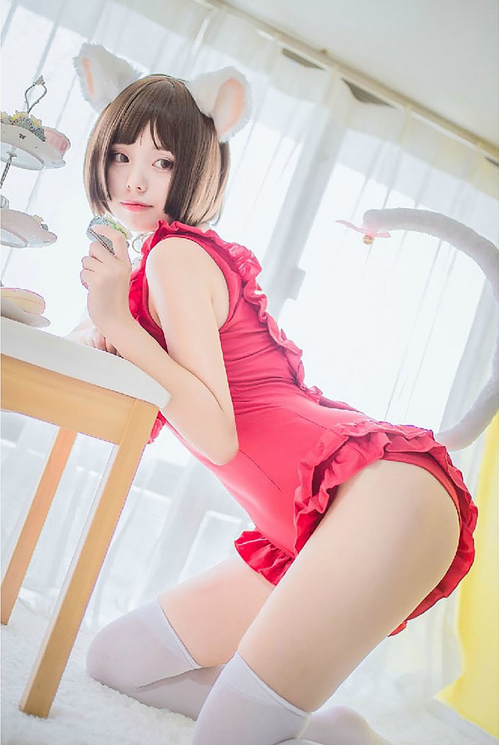 小野妹子w《猫系泳衣+魔法少女伊莉雅+金莲旗袍》 [Cosplay美女] 写真集[34P]