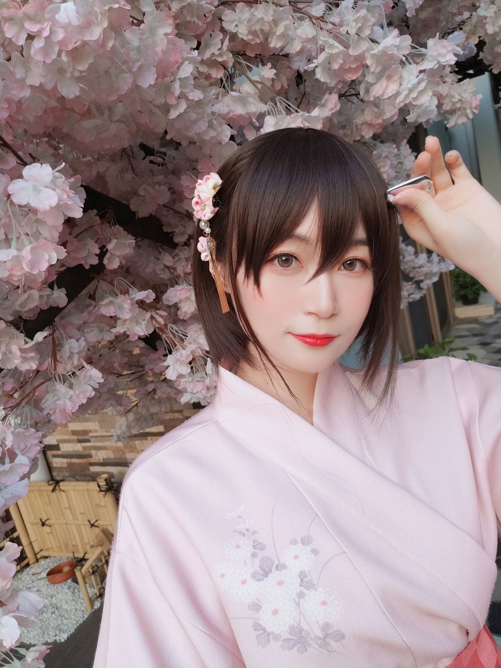 コスプレイヤー白銀81 《和服温泉》 [コスプレ少女] 写真集[40P