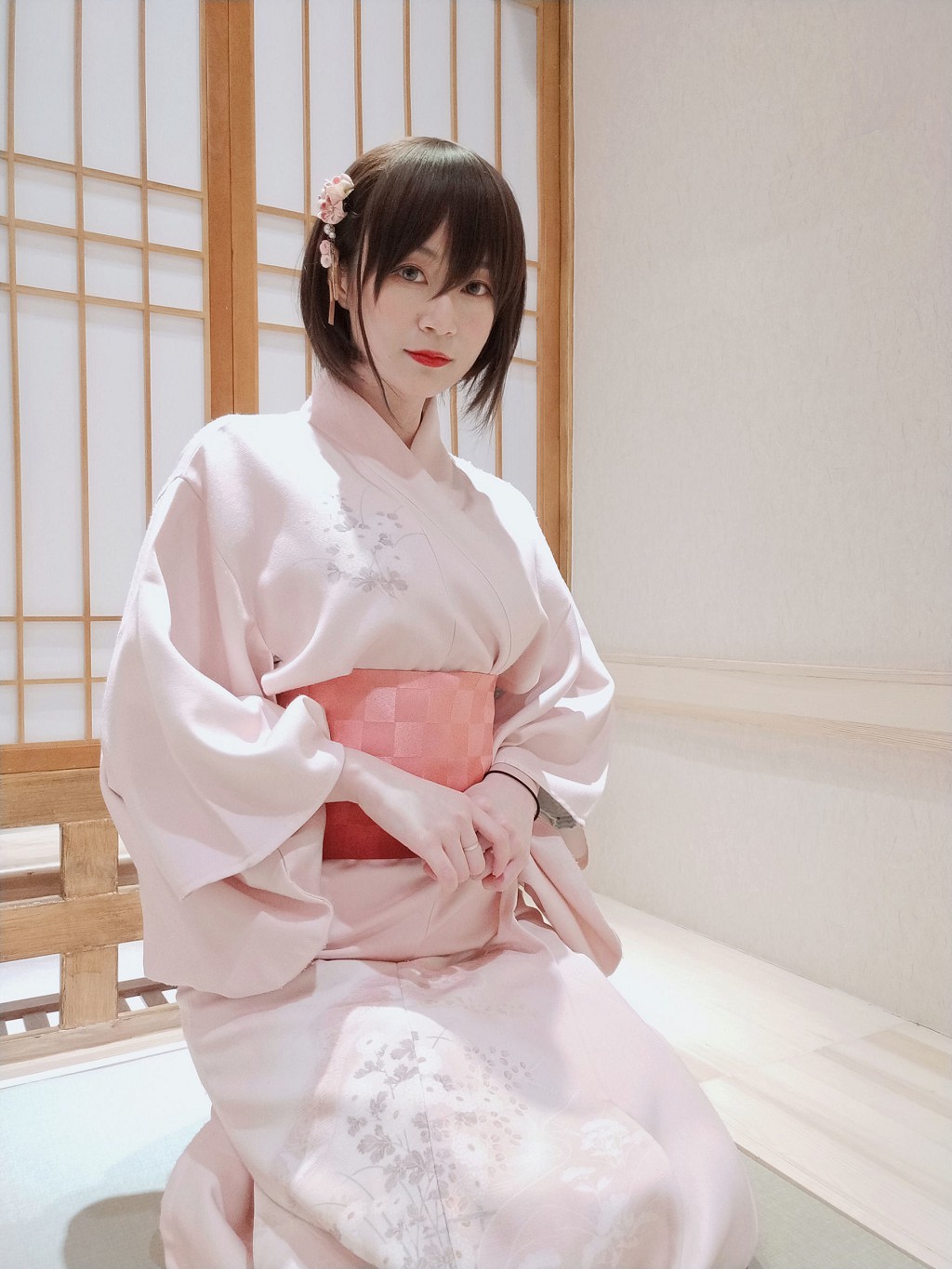 コスプレイヤー白銀81 《和服温泉》 [コスプレ少女] 写真集[40P