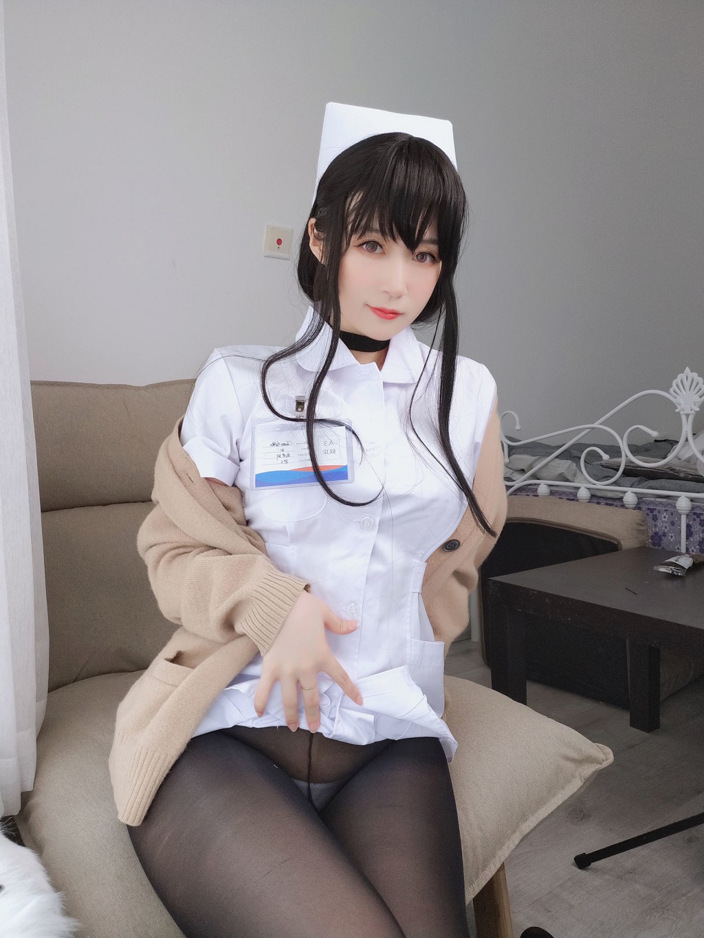 ไป่หยิ่น81《พยาบาลผมยาว》 [Cosplay สาวสวย] หนังสือภาพ[66P