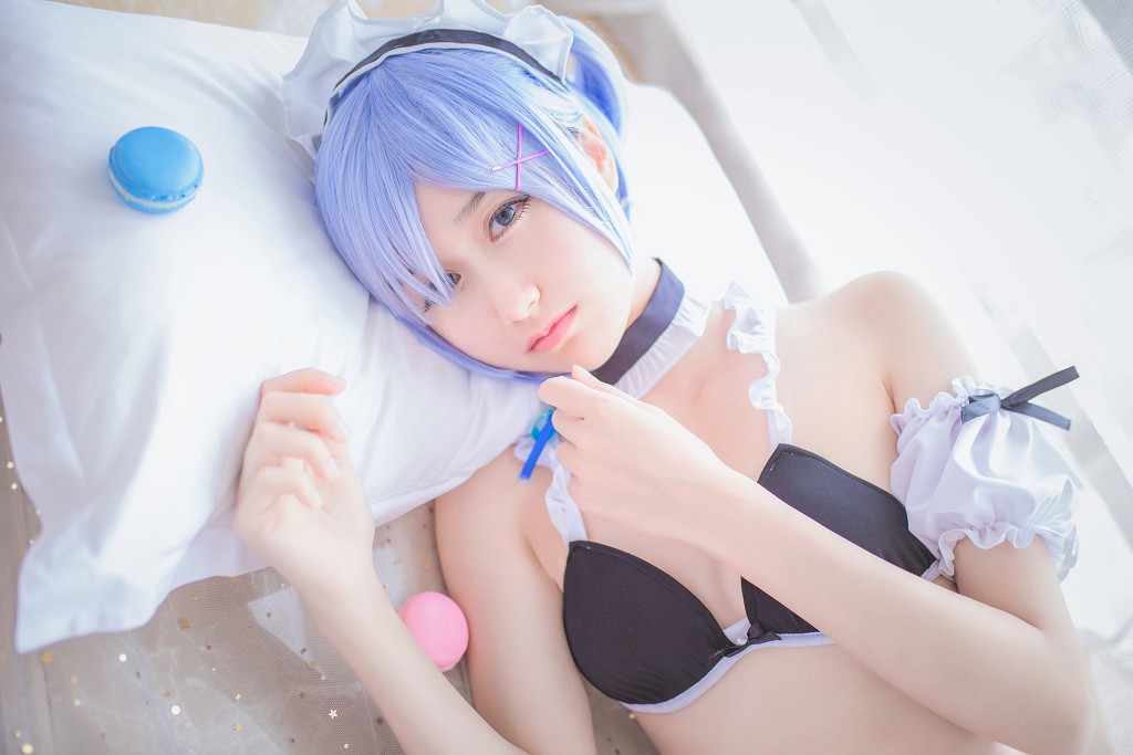 木绵绵OwO《เลมชุดว่ายน้ำ+ชุดกระต่าย》 [คอสเพลย์เยอร์สาวสวย] หนังสือภาพ[30P