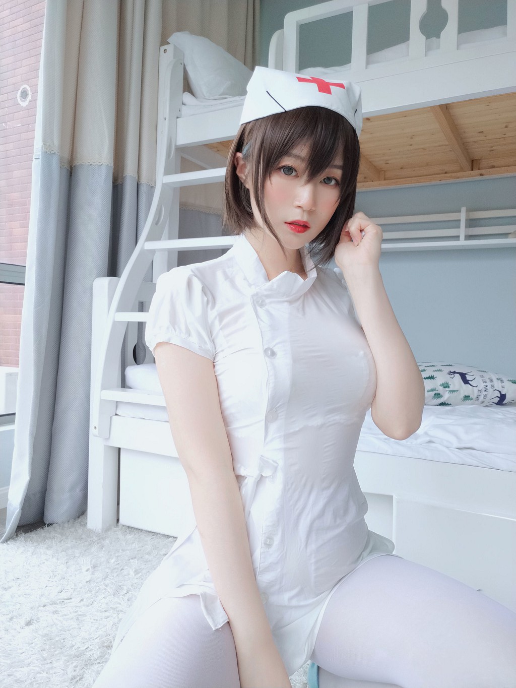 ไบยิน81 《พยาบาลน้อยชุดขาว》 [Cosplay สาวน้อย] หนังสือภาพ[51P