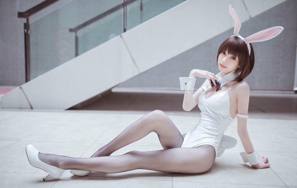 COSER あなたの女神 『聖人恵兎女郎』 [Cosplay 福利] 写真集 [23P