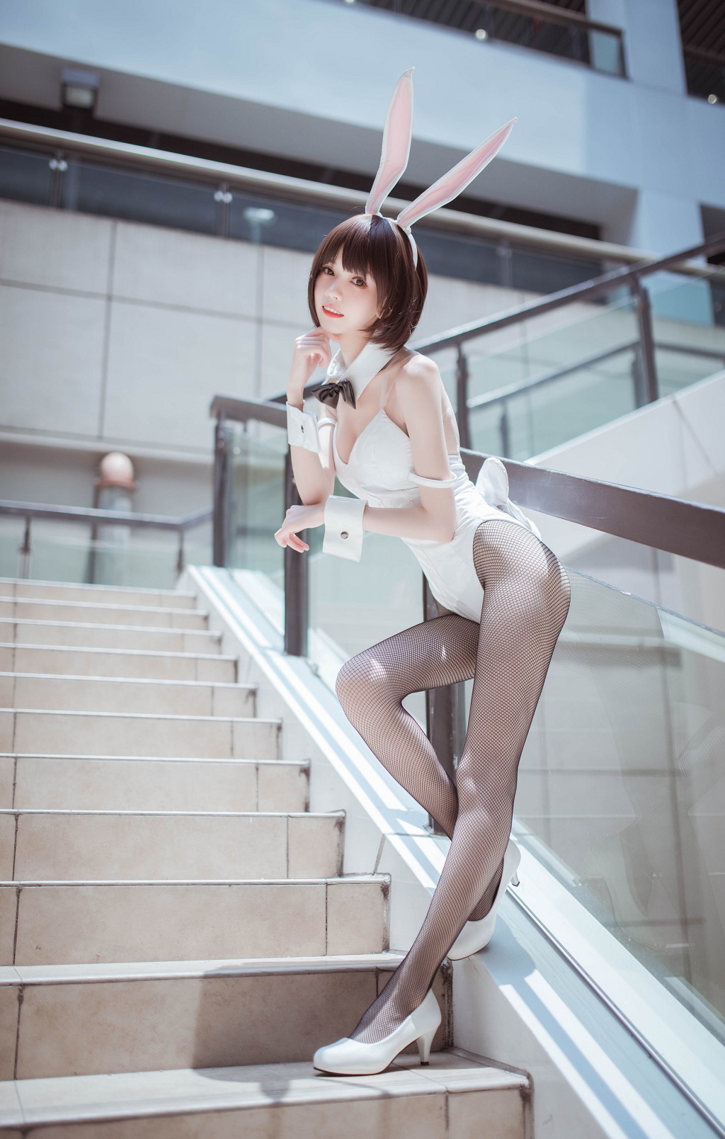 COSER あなたの女神 『聖人恵兎女郎』 [Cosplay 福利] 写真集 [23P