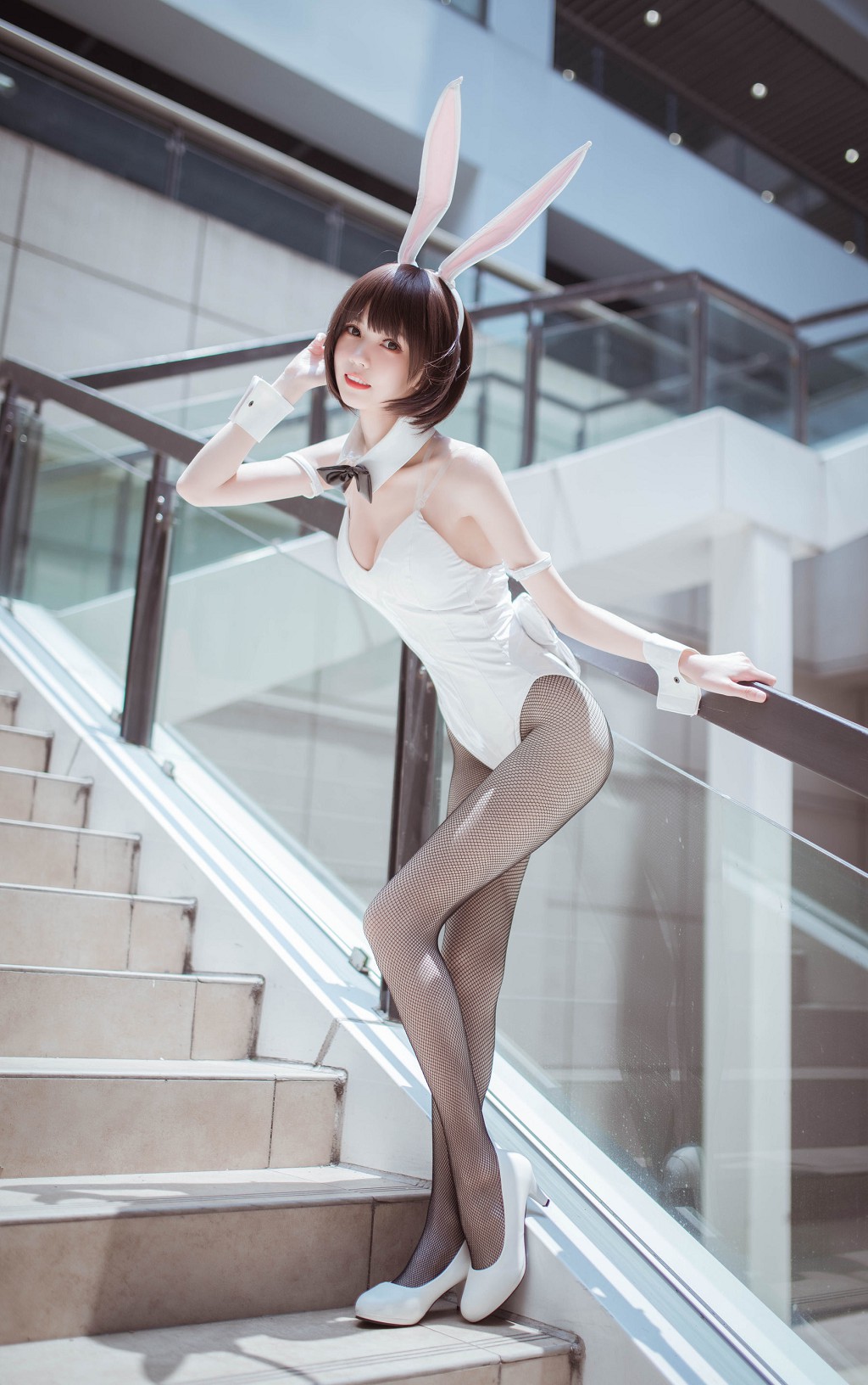 COSER あなたの女神 『聖人恵兎女郎』 [Cosplay 福利] 写真集 [23P