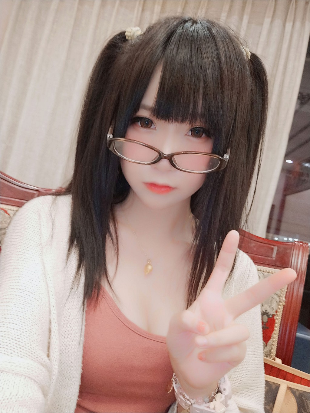 コーサー ヤオヤオラク ヨヨ 《誘惑の小学生妹》 [Cosplay 福利] 写真集[43P