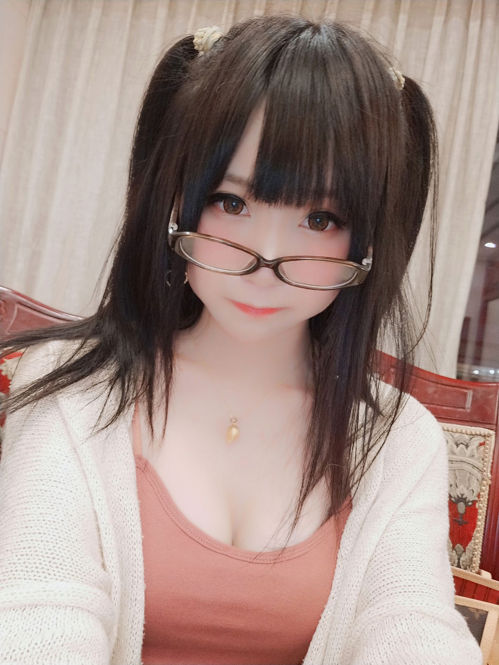 コーサー ヤオヤオラク ヨヨ 《誘惑の小学生妹》 [Cosplay 福利] 写真集[43P
