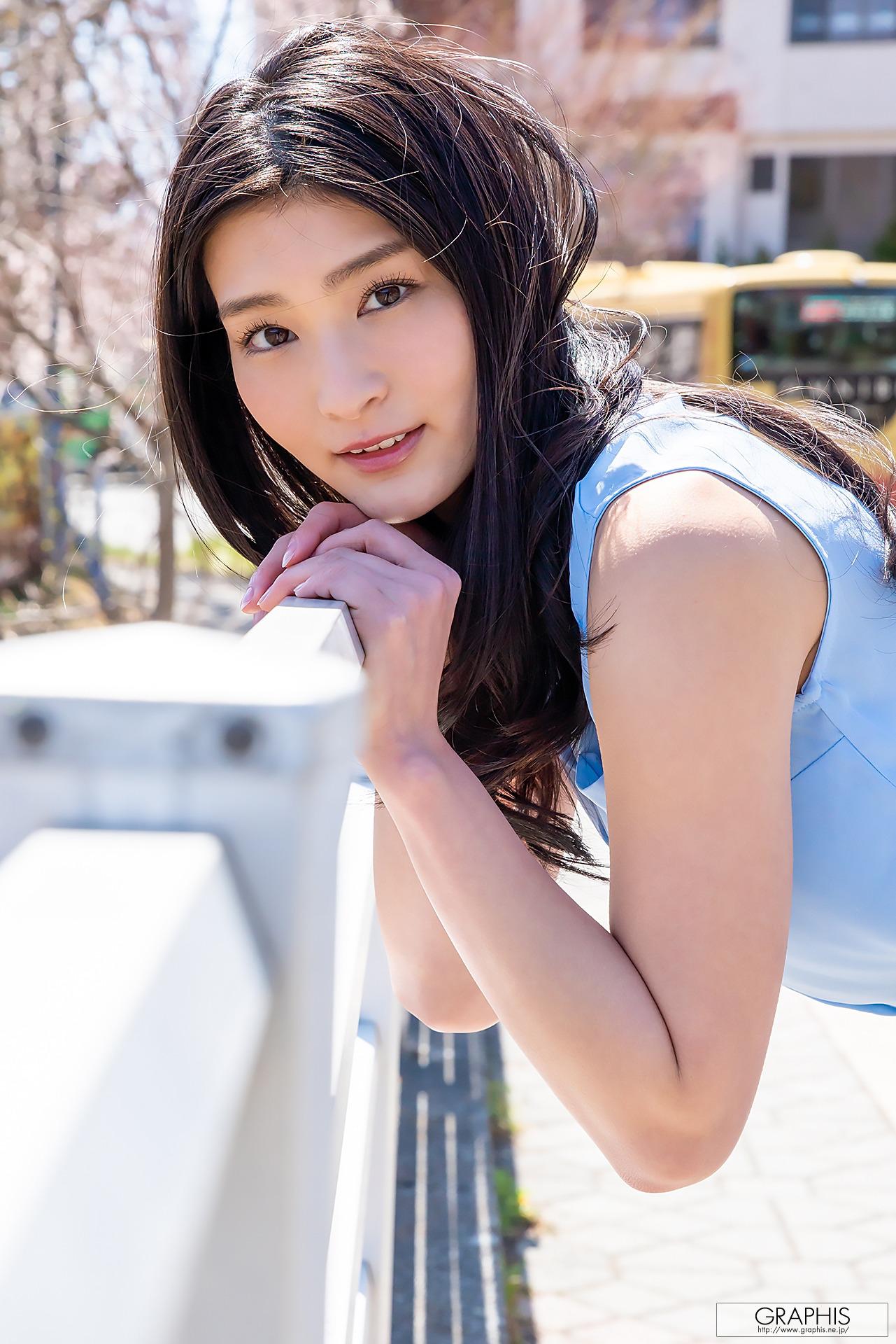 Graphis] Gravure Đặc biệt - Suzu Honjo 160 trang