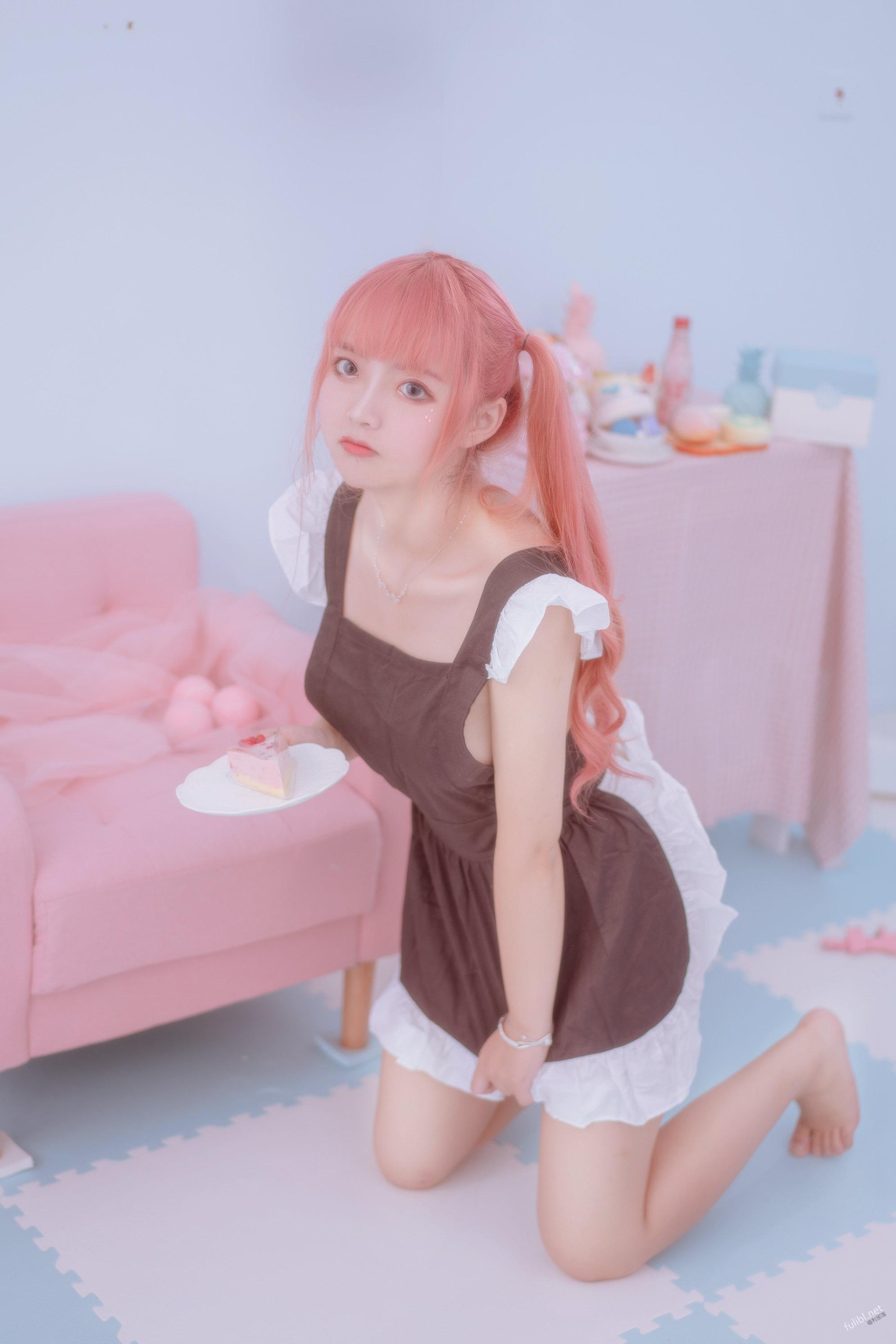 หนึ่ง เมฆเผา - สาวใช้สีแดง 46P