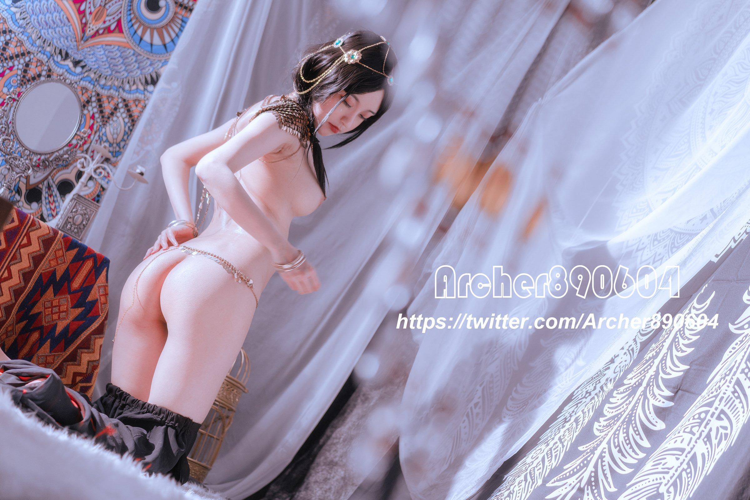 緑洲舞娘 26P 成人写真