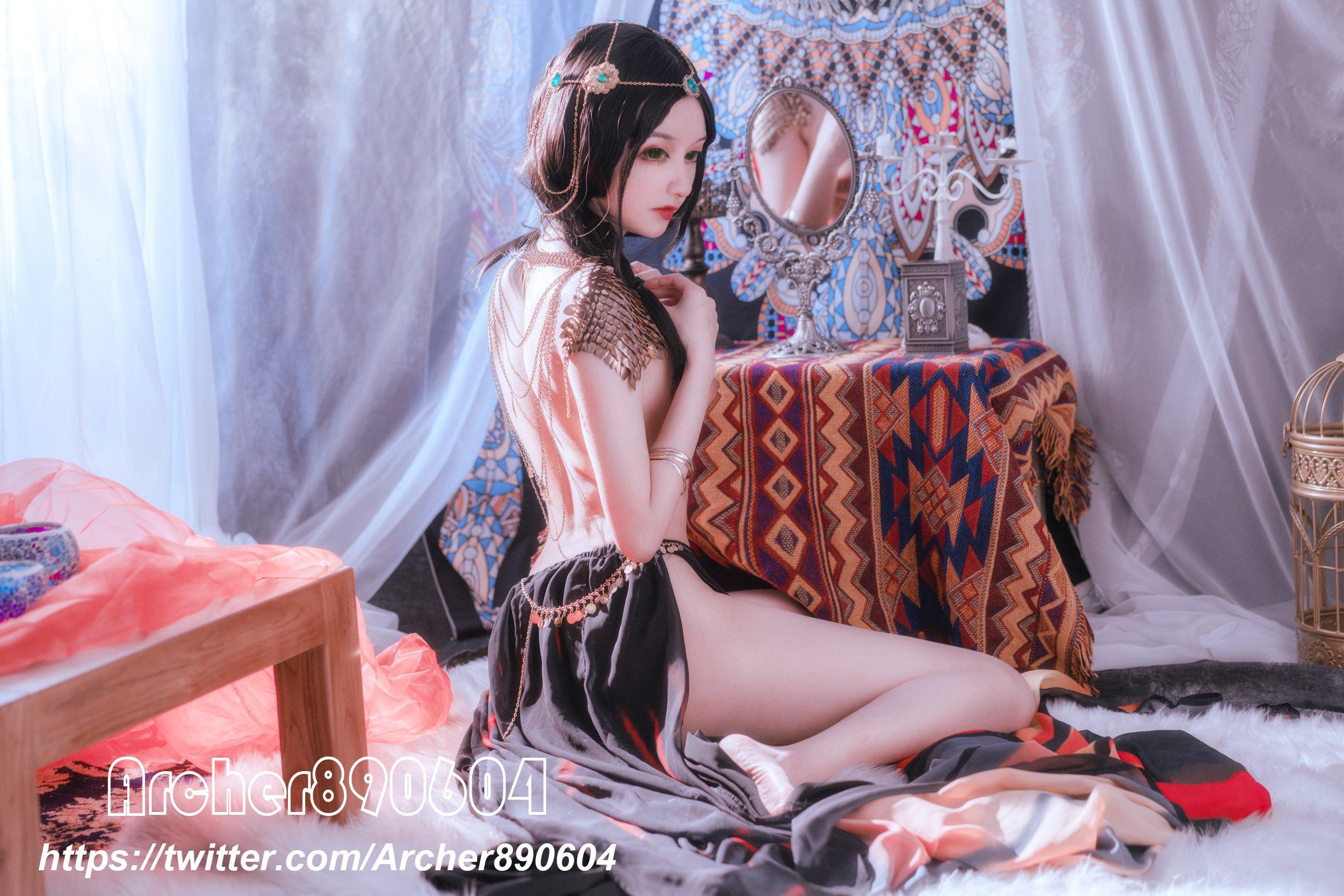 緑洲舞娘 26P 成人写真
