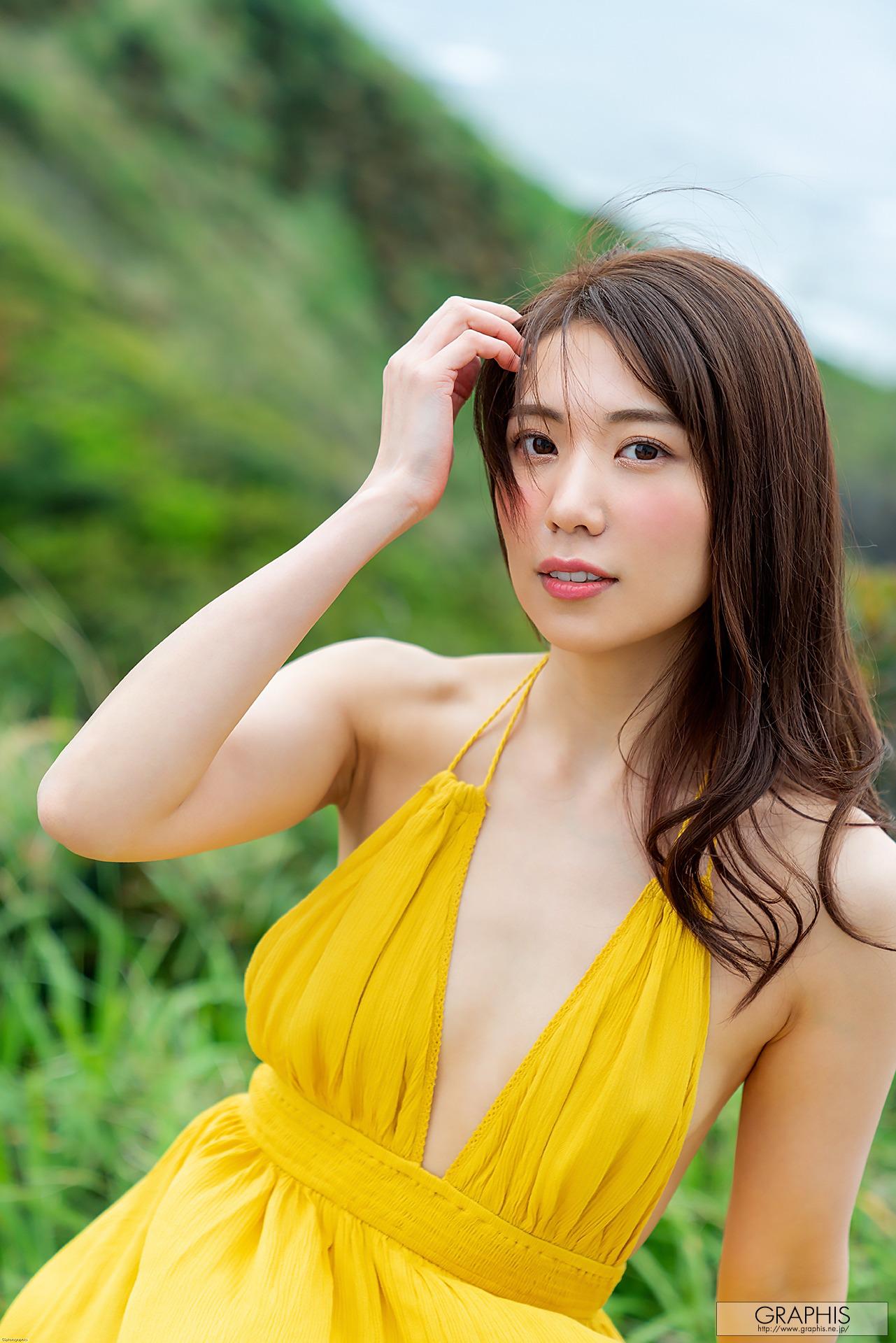 [Graphis] Gals - Aika Yamagishi 山岸逢花 200P
