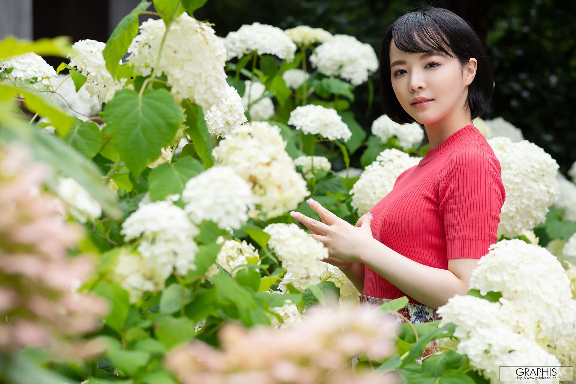 [Graphis] First Gravure – Tsubaki Sannomiya 三宮つばき[160P]