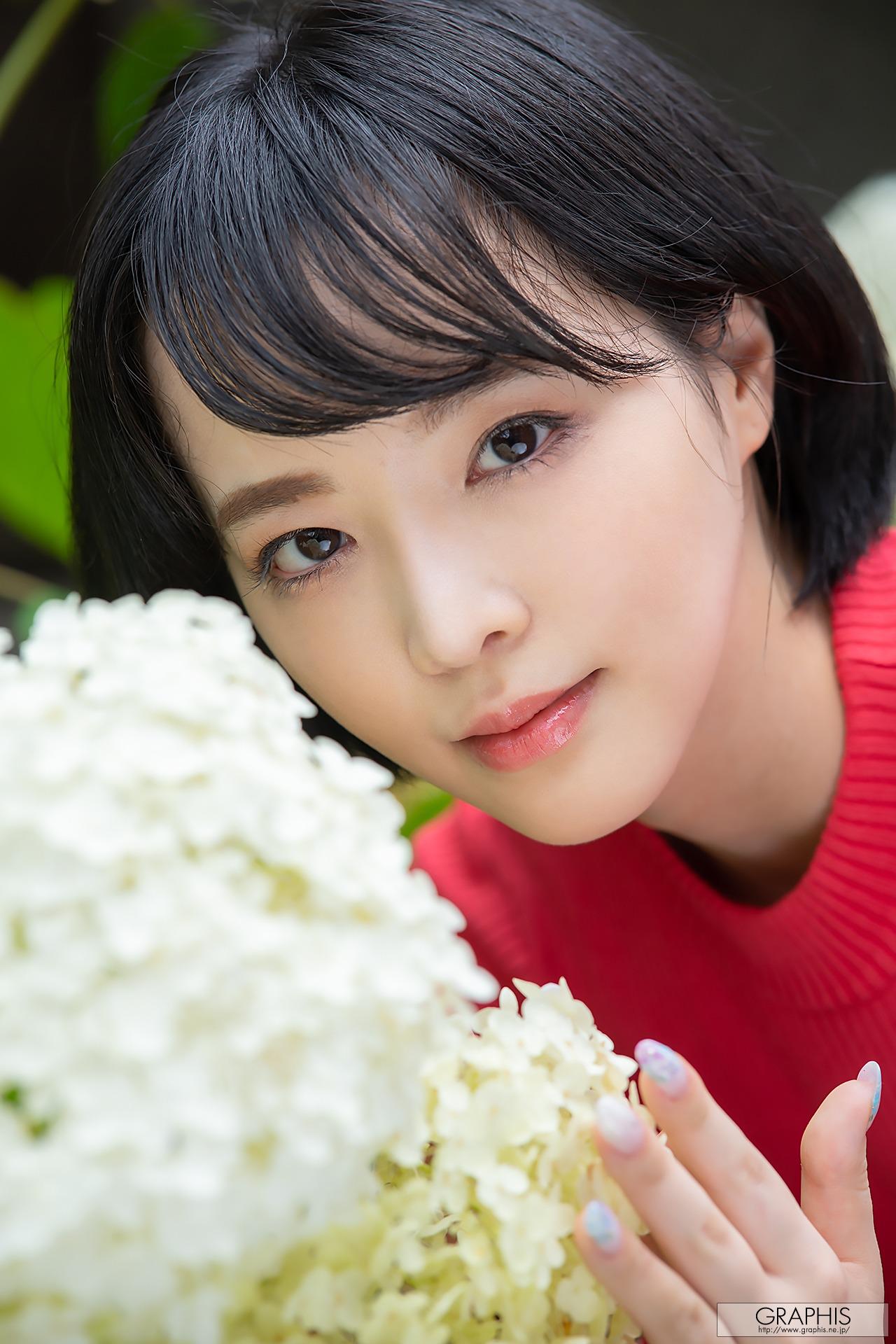 [Graphis] First Gravure – Tsubaki Sannomiya 三宮つばき[160P]