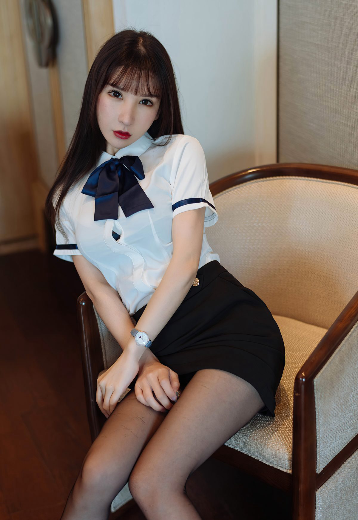 周于希Sandy2020高清黑丝袜美腿高跟性感空姐制服