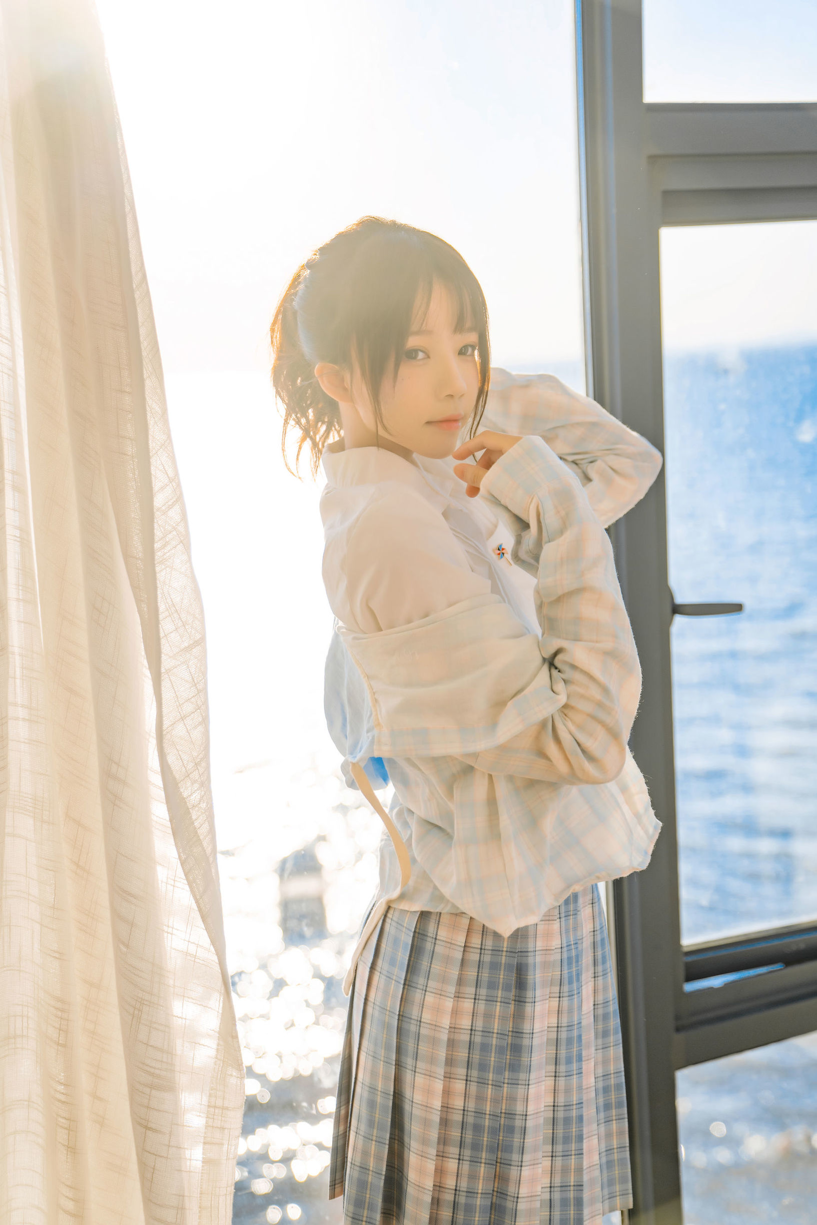 Meow Sugar Films] Vol. 241: The Sea by the Window