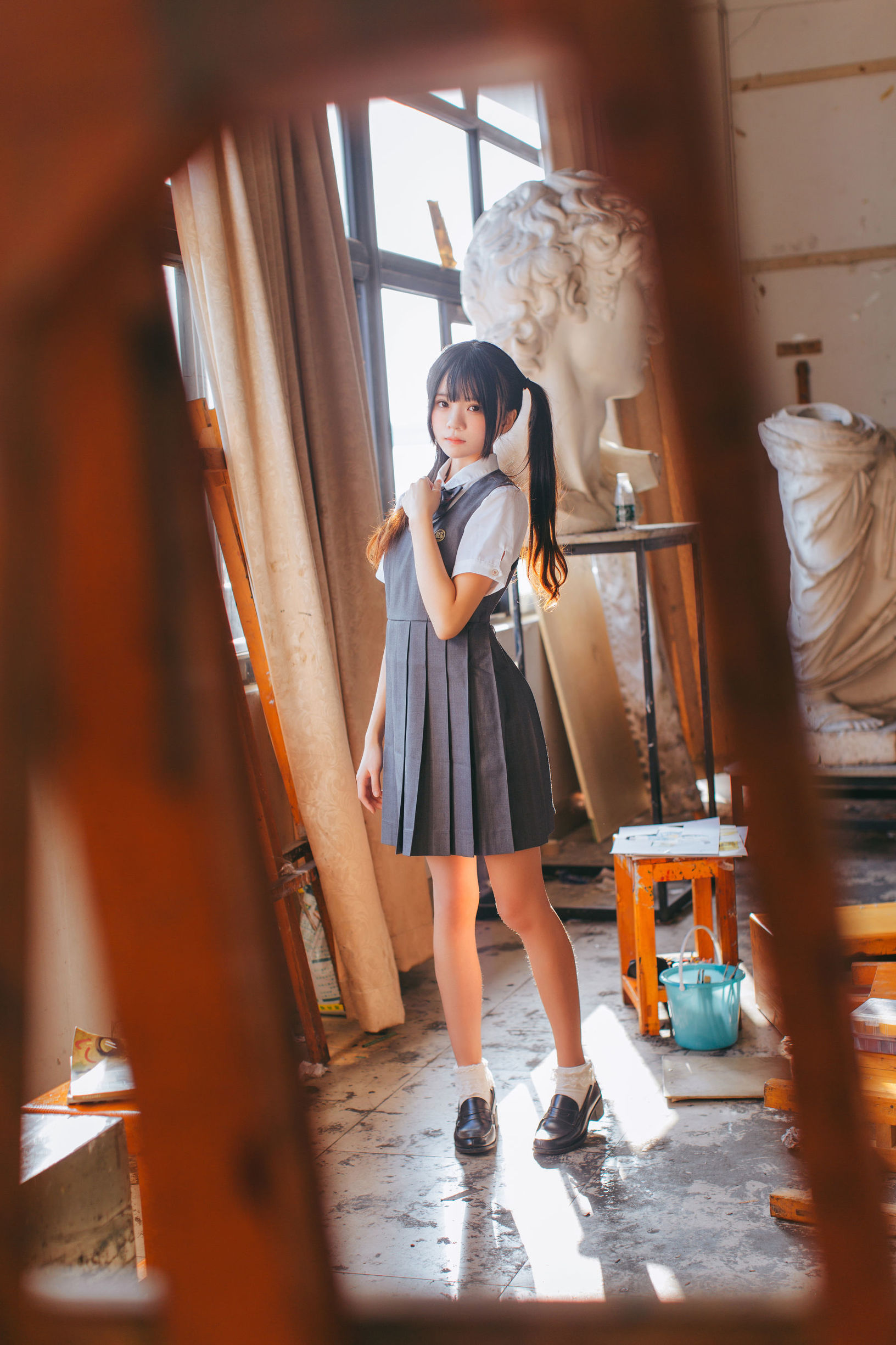โลลิคอส] ซากุระเทาเมียว《สาวน้อยในห้องศิลปะ》