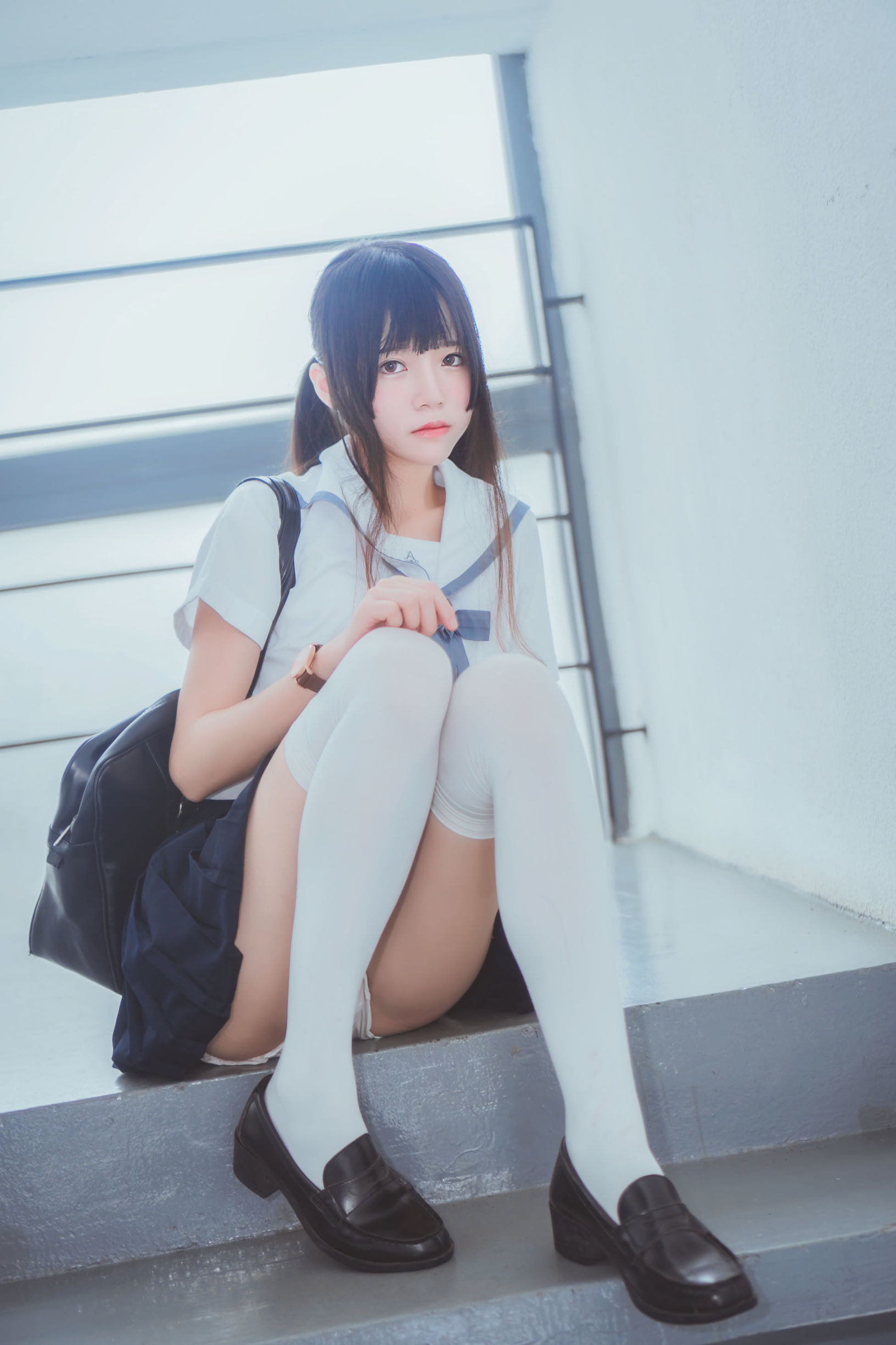 JK Cosplay：桜桃喵《蓝白水手服