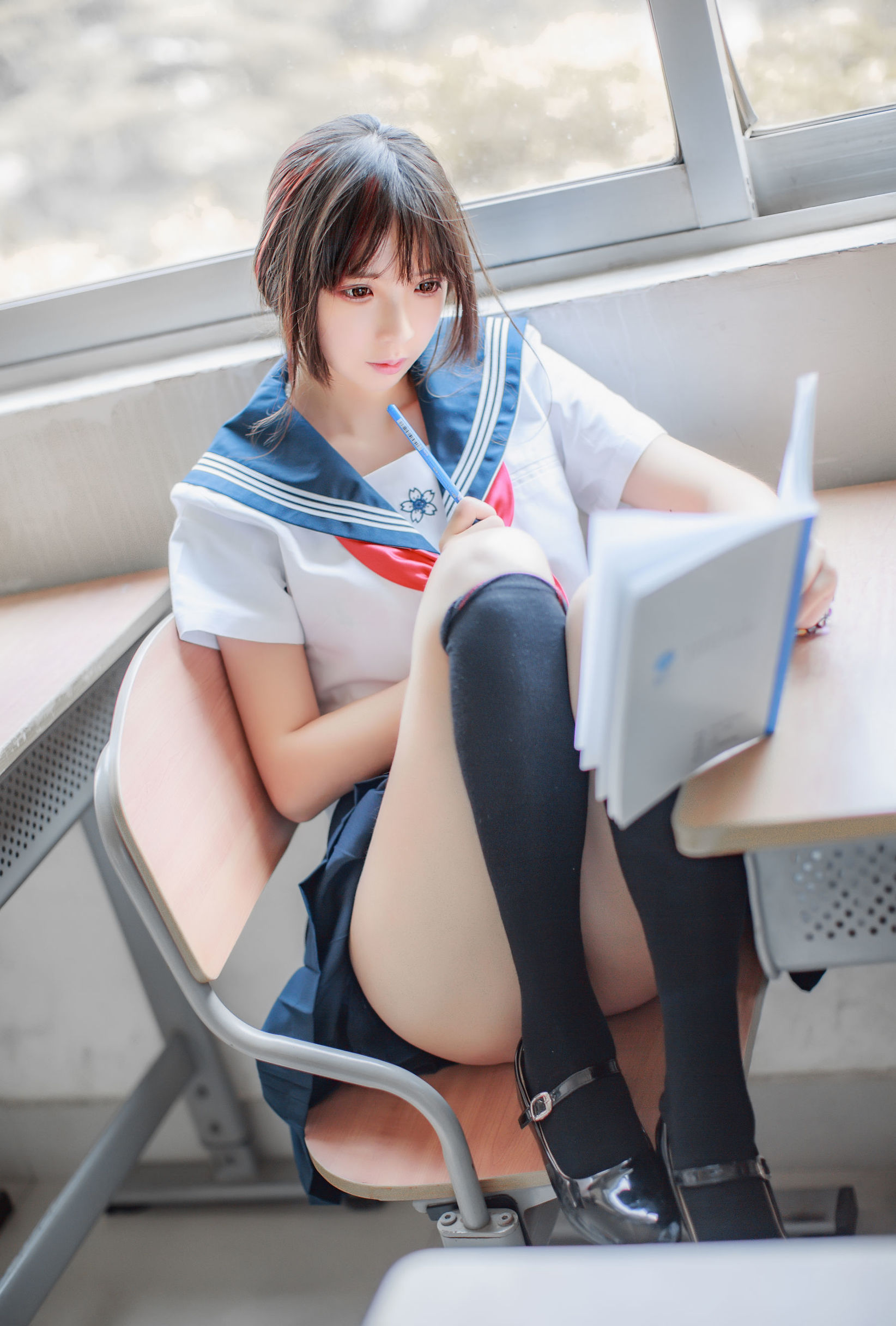 Crazy Cat ss Cosplay Áo Thủy Thủ Bạn Cùng Bàn