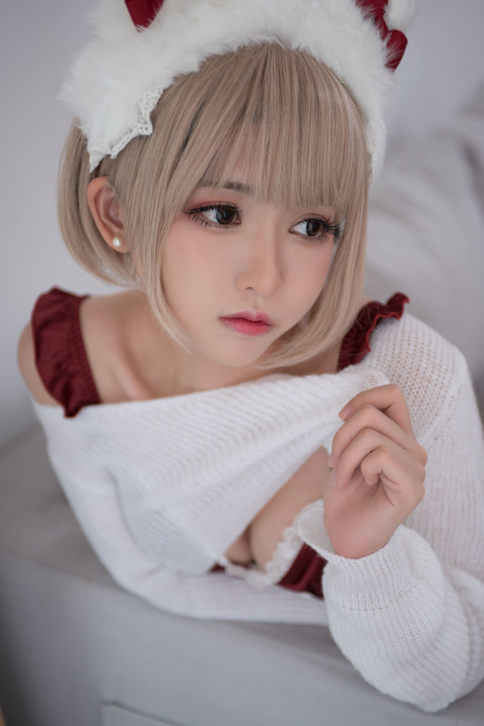 Cosplay  belle ta] Eel Fei'er - Tai thú Tất lưới trắng Giáng sinh