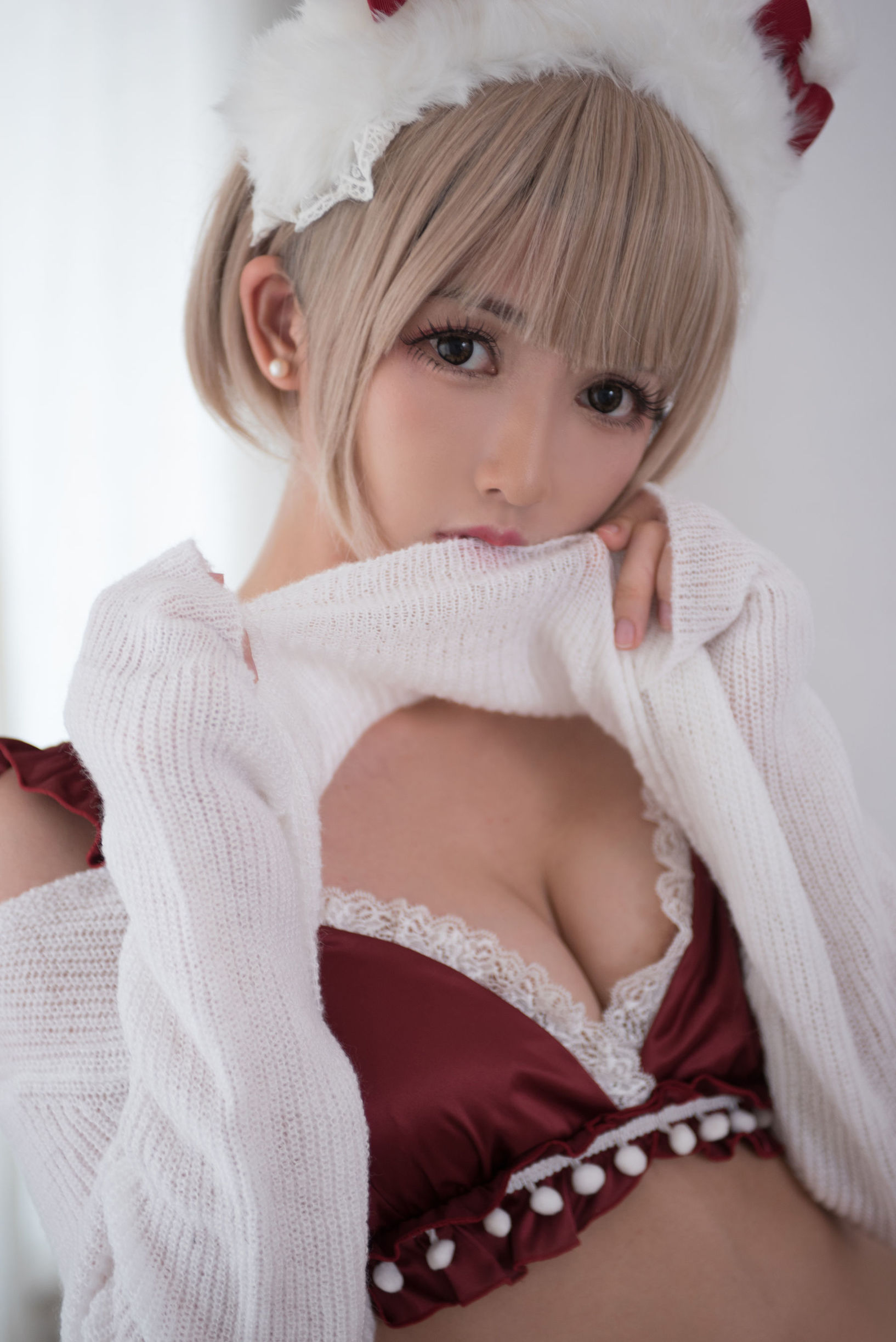 Cosplay  belle ta] Eel Fei'er - Tai thú Tất lưới trắng Giáng sinh