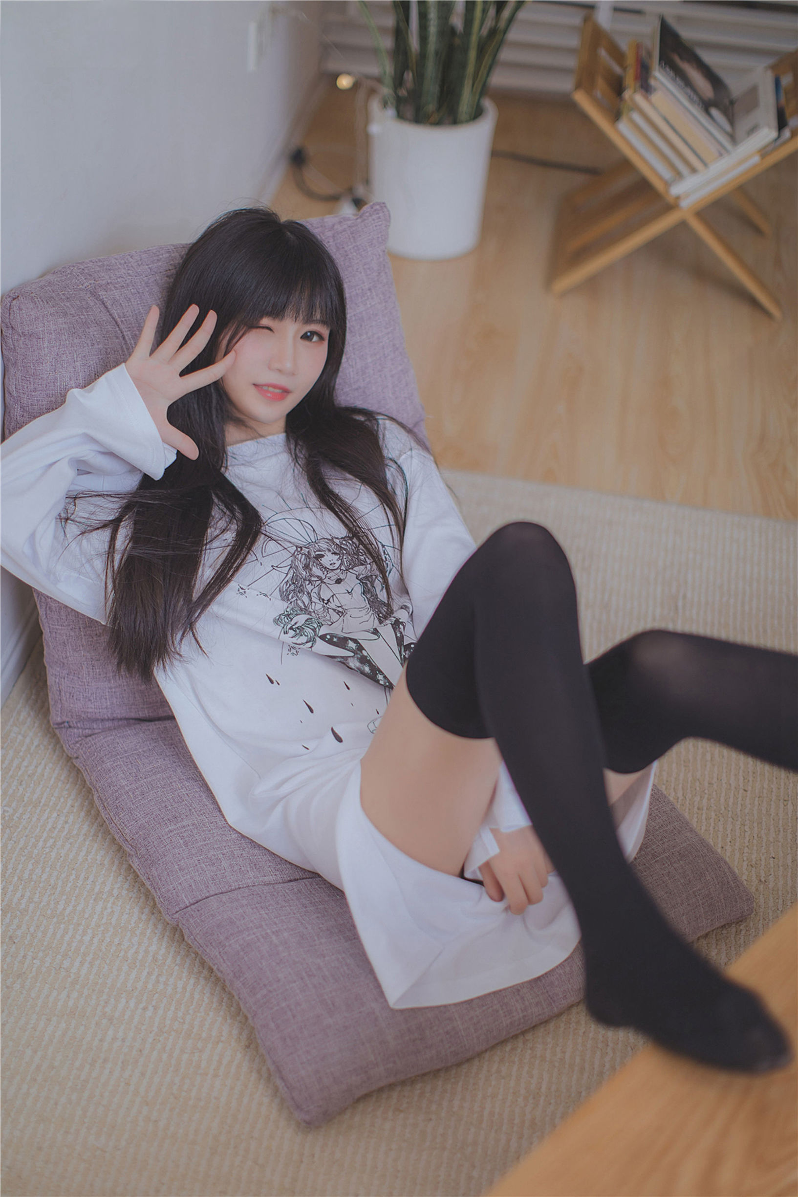 เฟิงจือหลิงอวิ่น] NO.079 สาวผมยาวสวมถุงน่องดำรุ่นน้อง