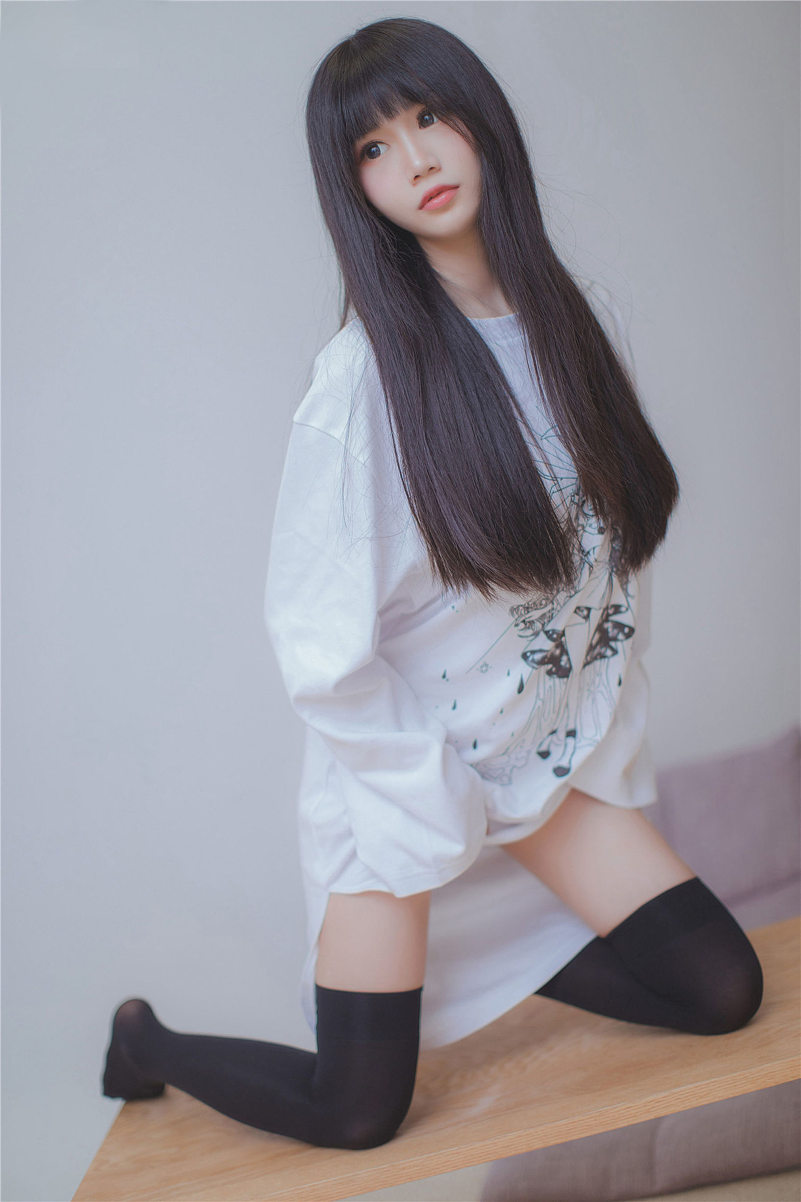 เฟิงจือหลิงอวิ่น] NO.079 สาวผมยาวสวมถุงน่องดำรุ่นน้อง