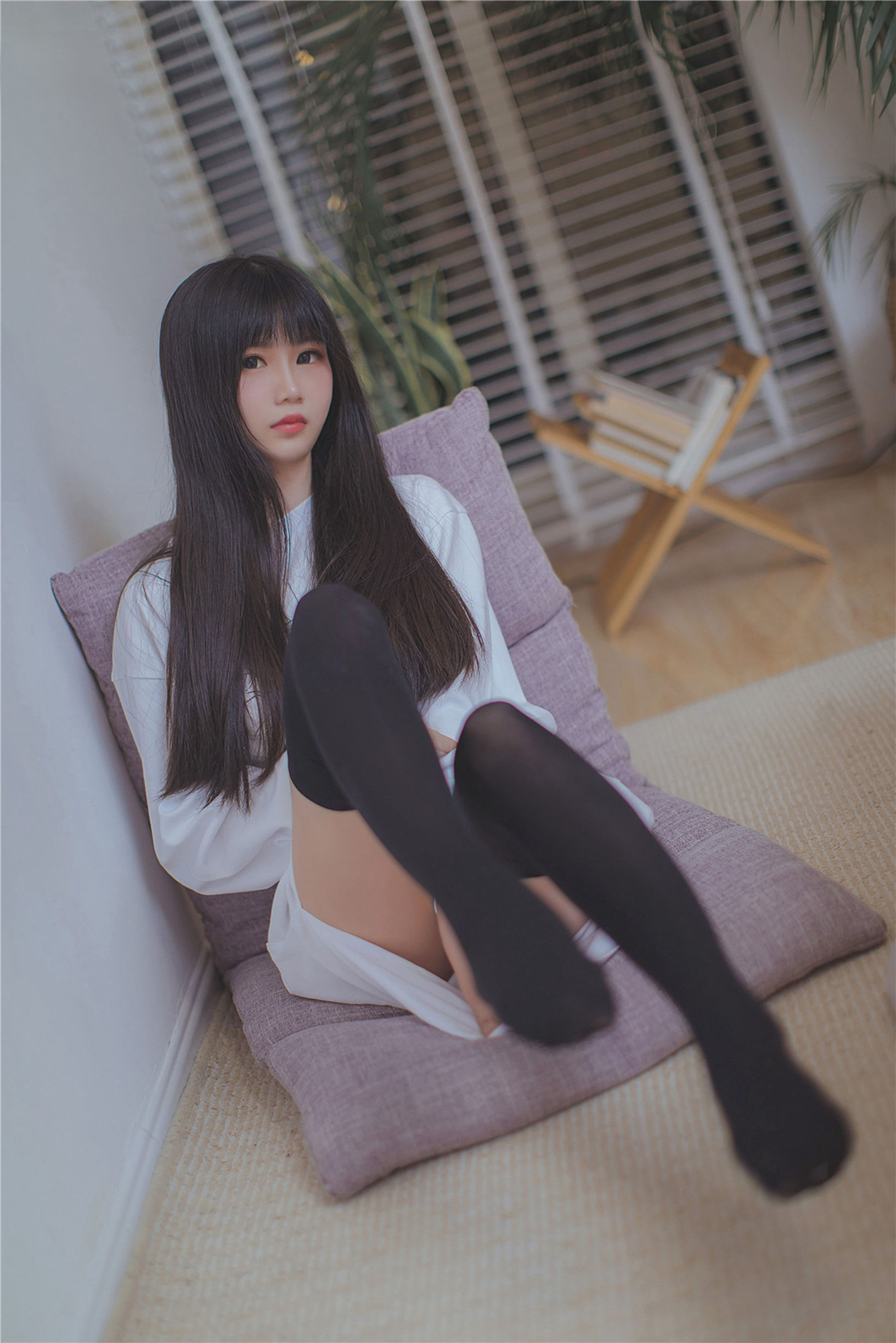 เฟิงจือหลิงอวิ่น] NO.079 สาวผมยาวสวมถุงน่องดำรุ่นน้อง