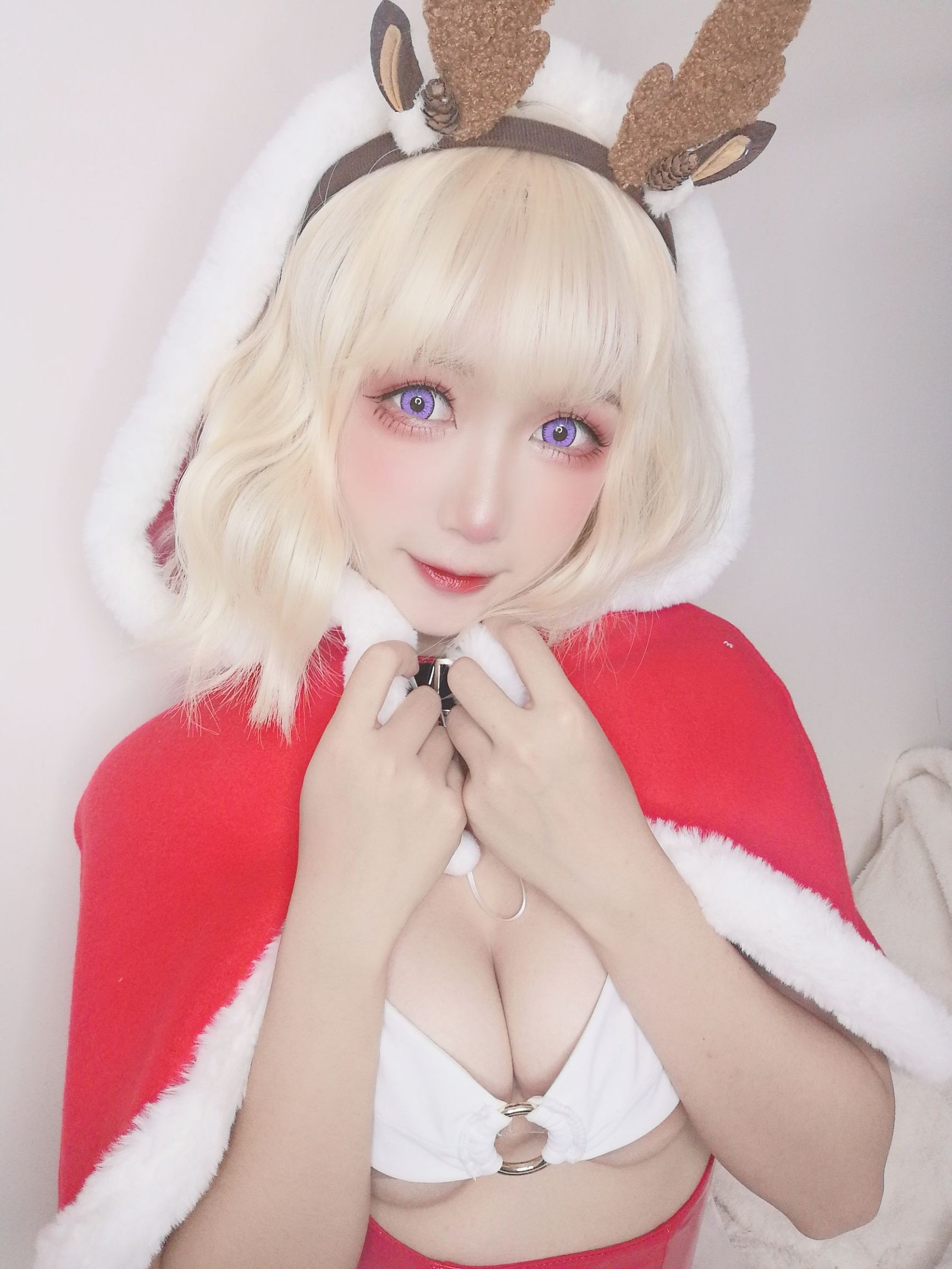 COSฟู๋ลี่] บล็อกเกอร์อนิเมะอิงลั่วจางw - คริสต์มาสเซลฟี่