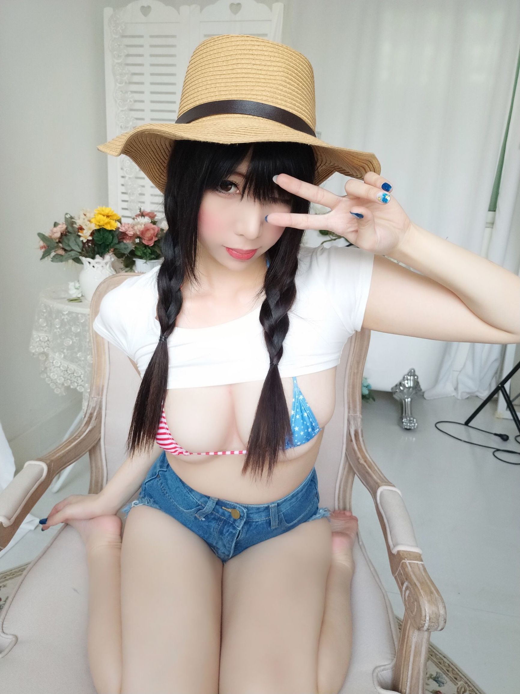 二次元巨乳美女鹿野希 牛仔女郎