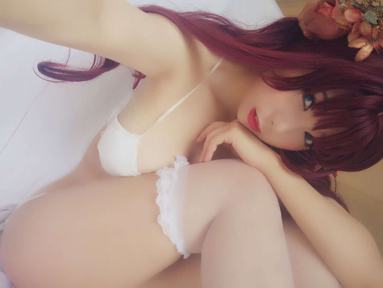 二次元巨乳美女鹿野希 红月幻想
